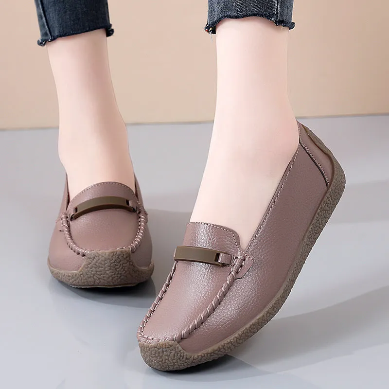 Elegant and trendy loafers for women