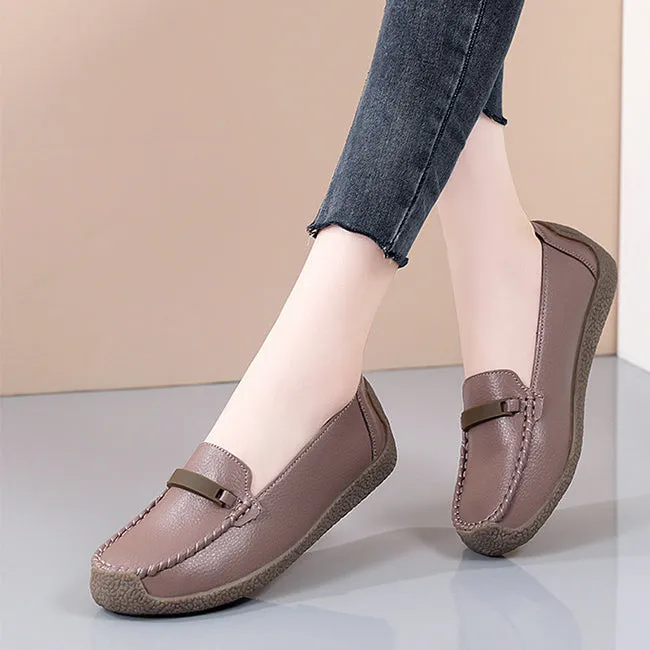 Elegant and trendy loafers for women