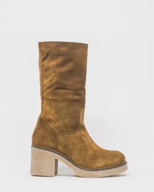 Need Boot  Brown Suede