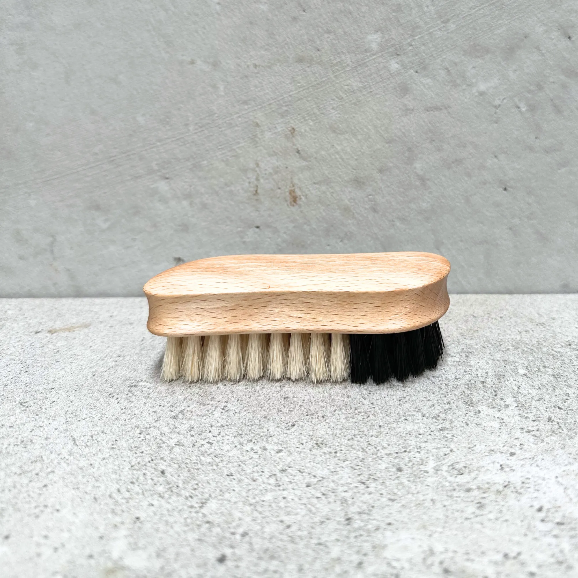 Sneaker Brush
